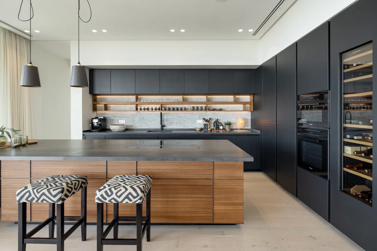 692446e4-d0c9-40b5-8850-6c183865a487