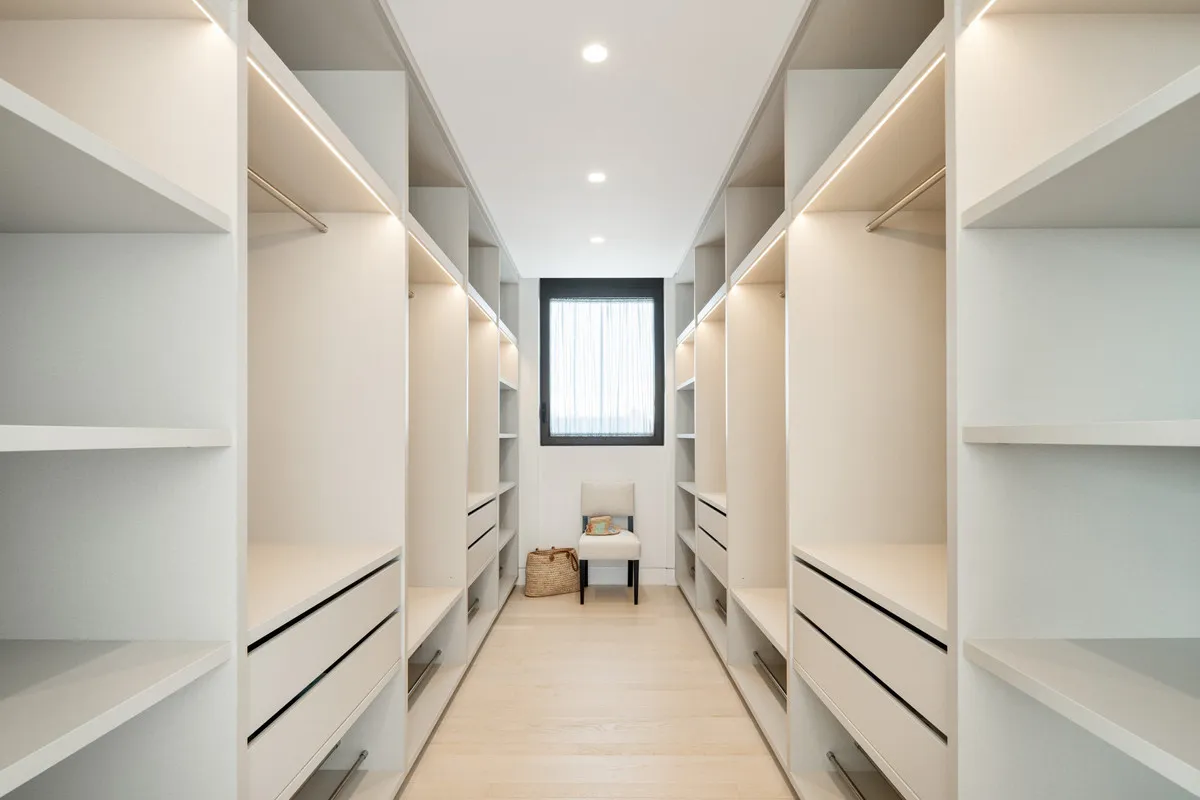 84a1f70e-24e7-4059-b561-772b236e9765