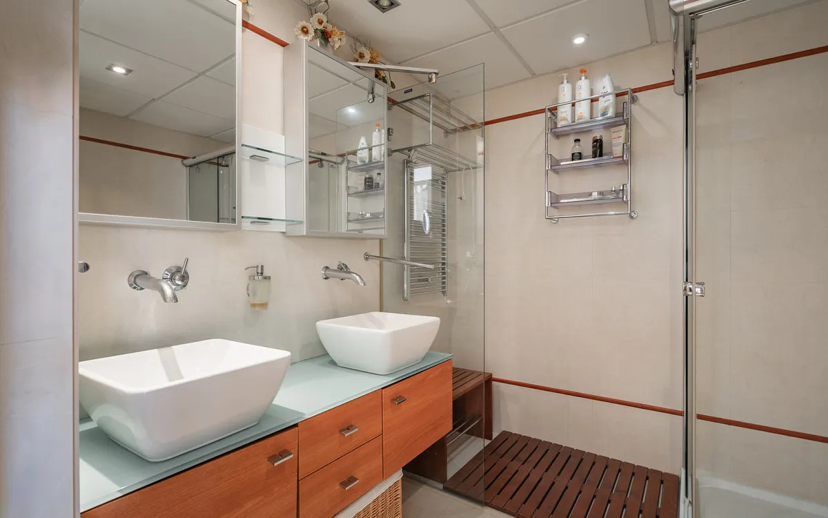 c4ae1eae-5ae8-41ee-ade6-aeca87be3cdb