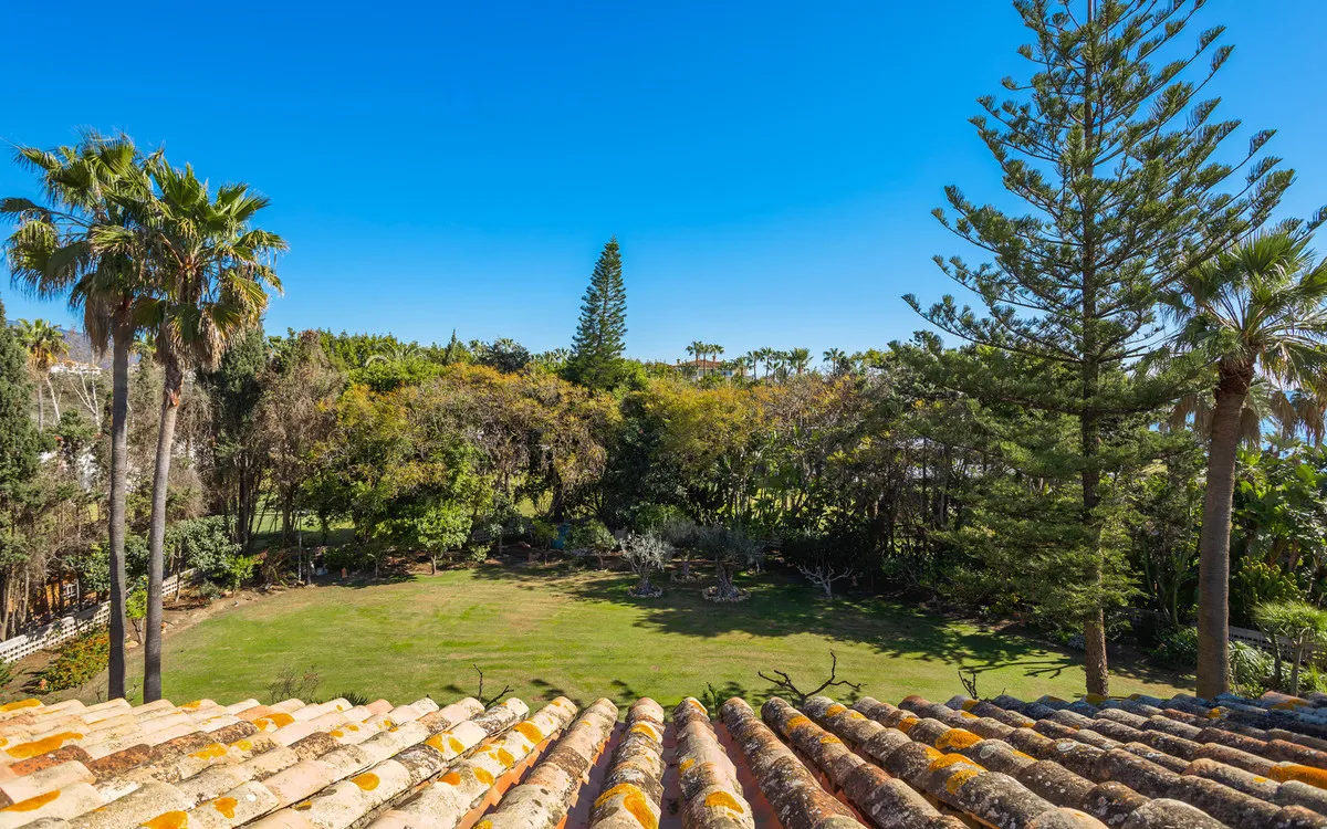 fbe8dd94-ecf9-4d7a-9eb3-afbaa1a324d7