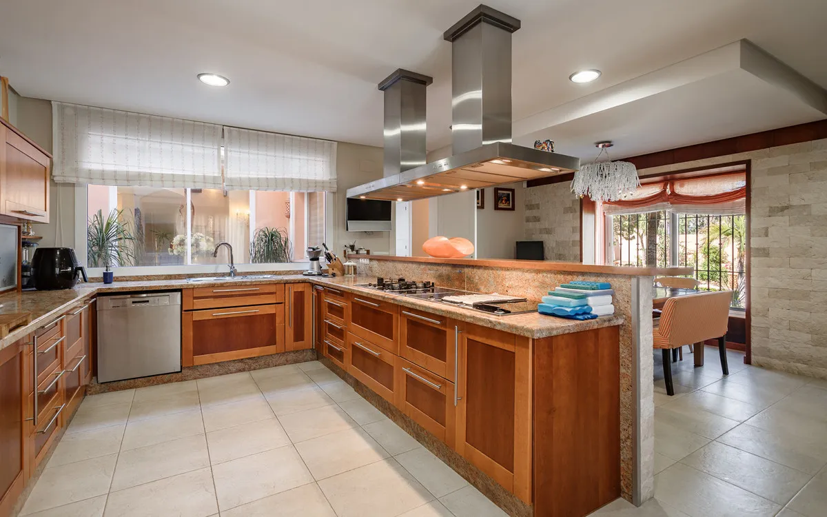 ff58bf86-f94b-4310-9c68-4475204b8f6d