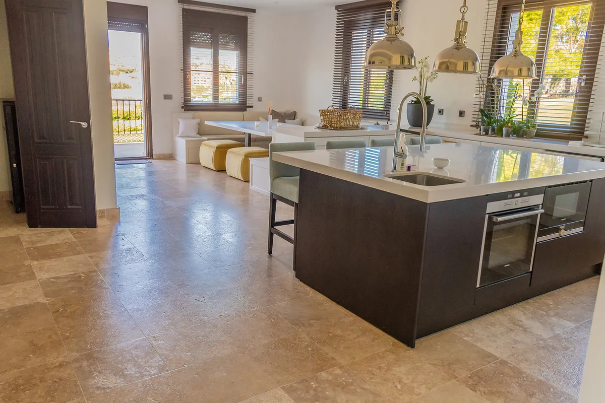 92a1e54e-d6cb-48fc-8b78-f61cf141a21b