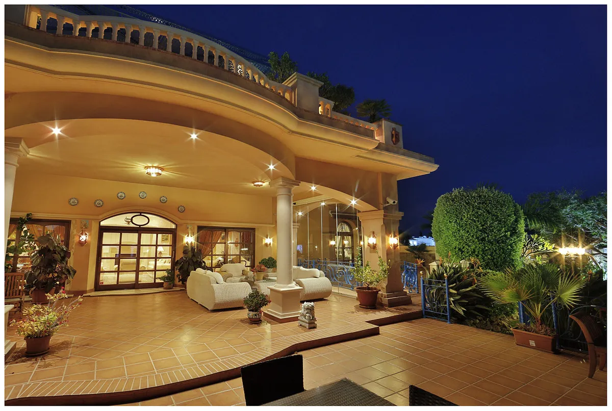 b2beeaf5-cf21-4332-86b3-2e847809a017