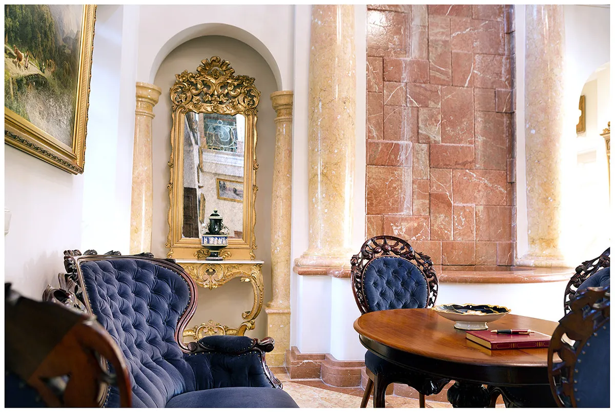 f37db173-5d01-4d35-88a7-0e392470ab7d