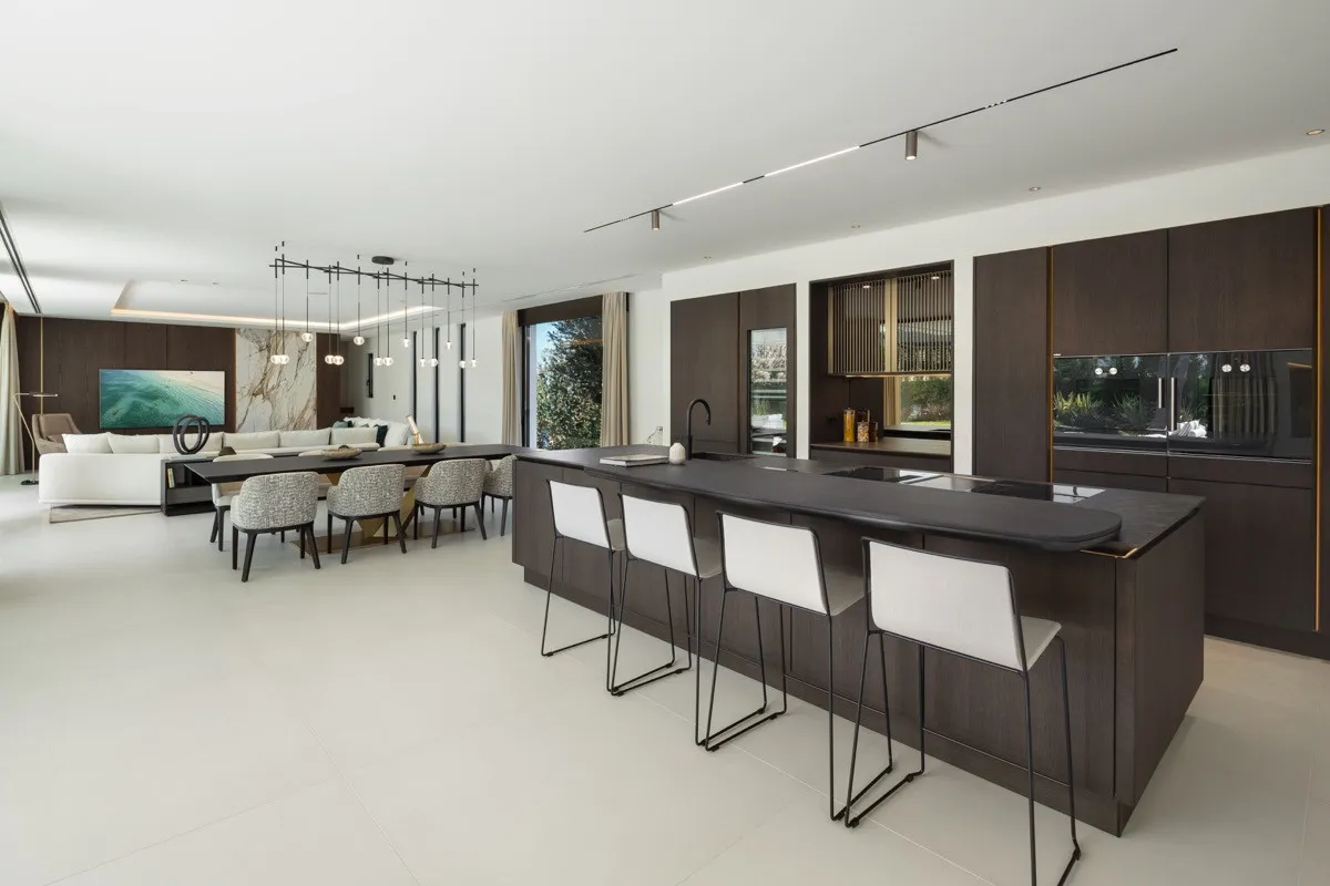 4444b0af-04dc-44f8-8e97-d3a7f1b5f1a8