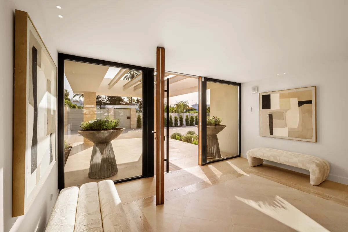 0048d47e-f2a8-42dd-9795-6b2e30bd15d4