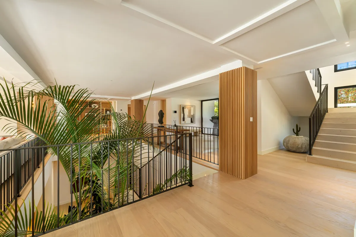 966f4b70-00f6-4380-8189-7ca9dae16a11