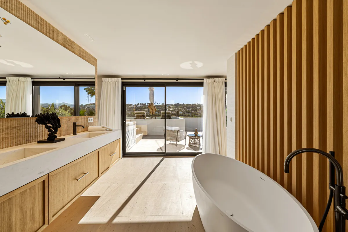 acfda698-5540-40d3-8ce7-06962488c8e7