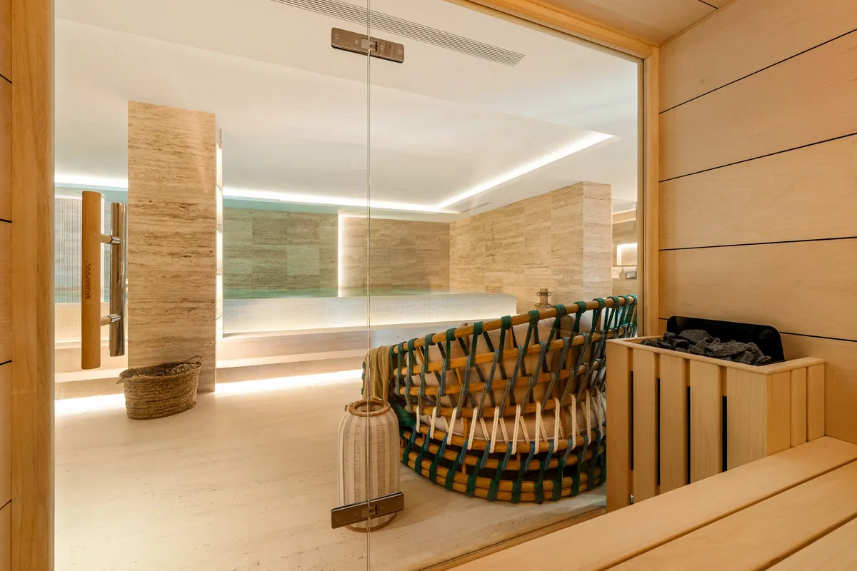 ed83b53e-4684-4102-bcc7-1bdf20c1d43d