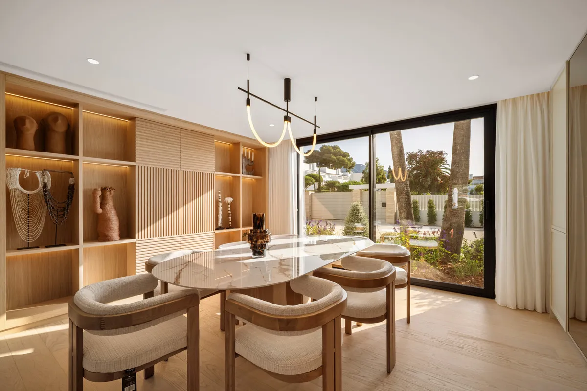 fa85e167-5010-449f-9181-43bc412a81b9