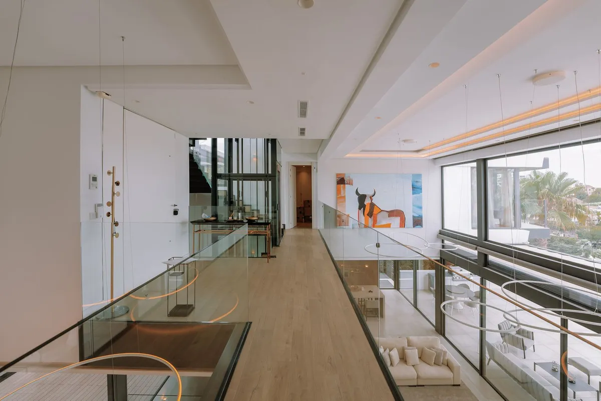 11ca107c-c944-4571-8505-c97e727d53bb