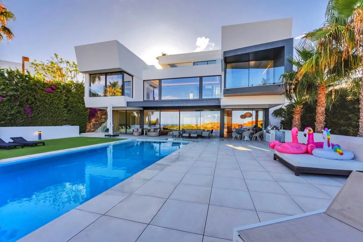 70c3524b-2a16-4655-8f57-2913c09ff71e