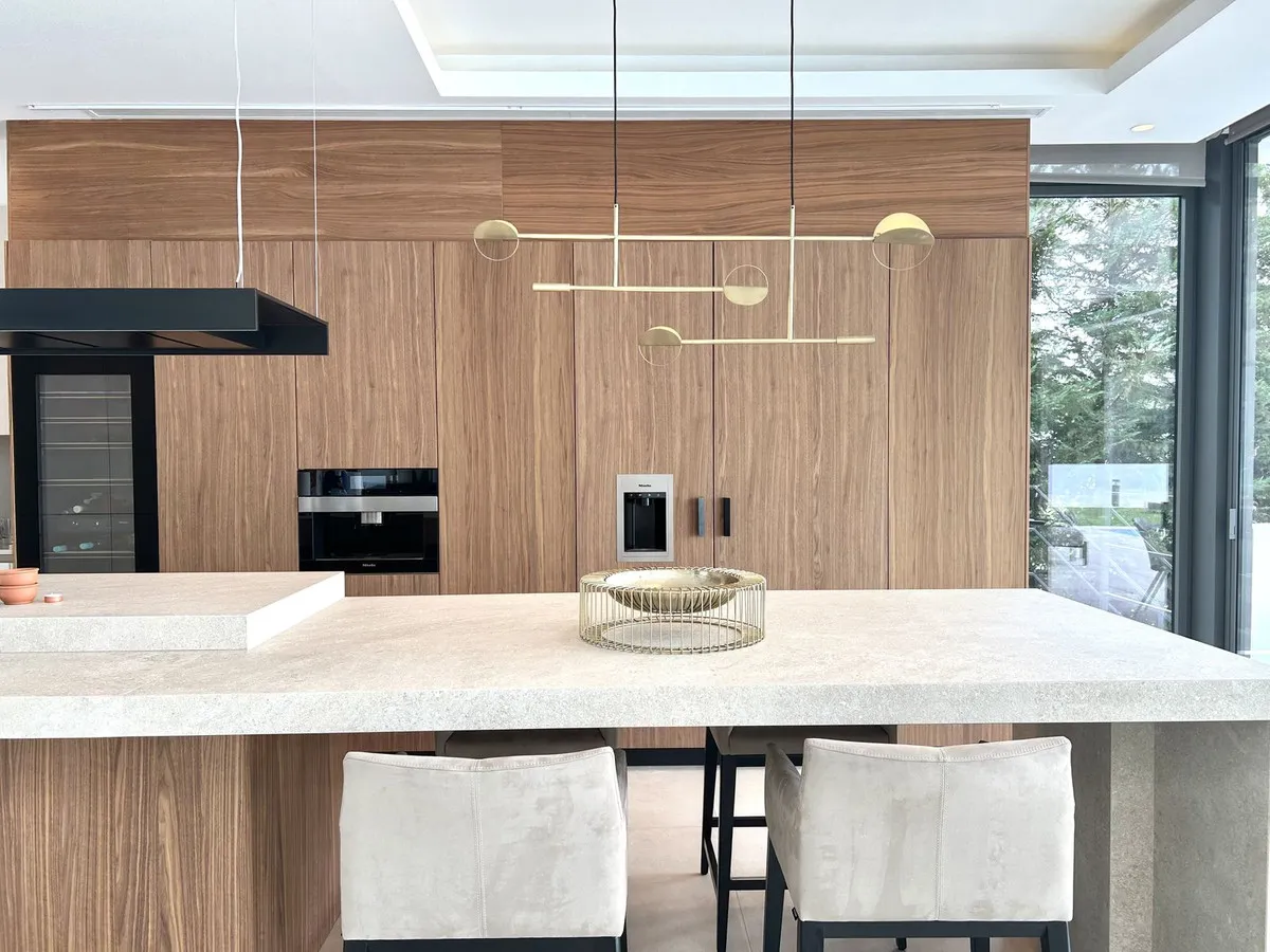 84b952c6-e93f-47ca-868f-0bea04b20448