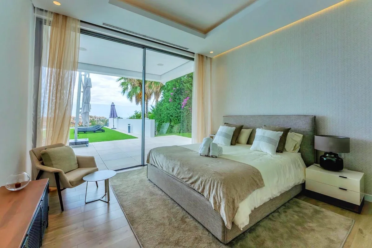 ea4a5d94-2c16-4efd-9756-a270f0d9f397