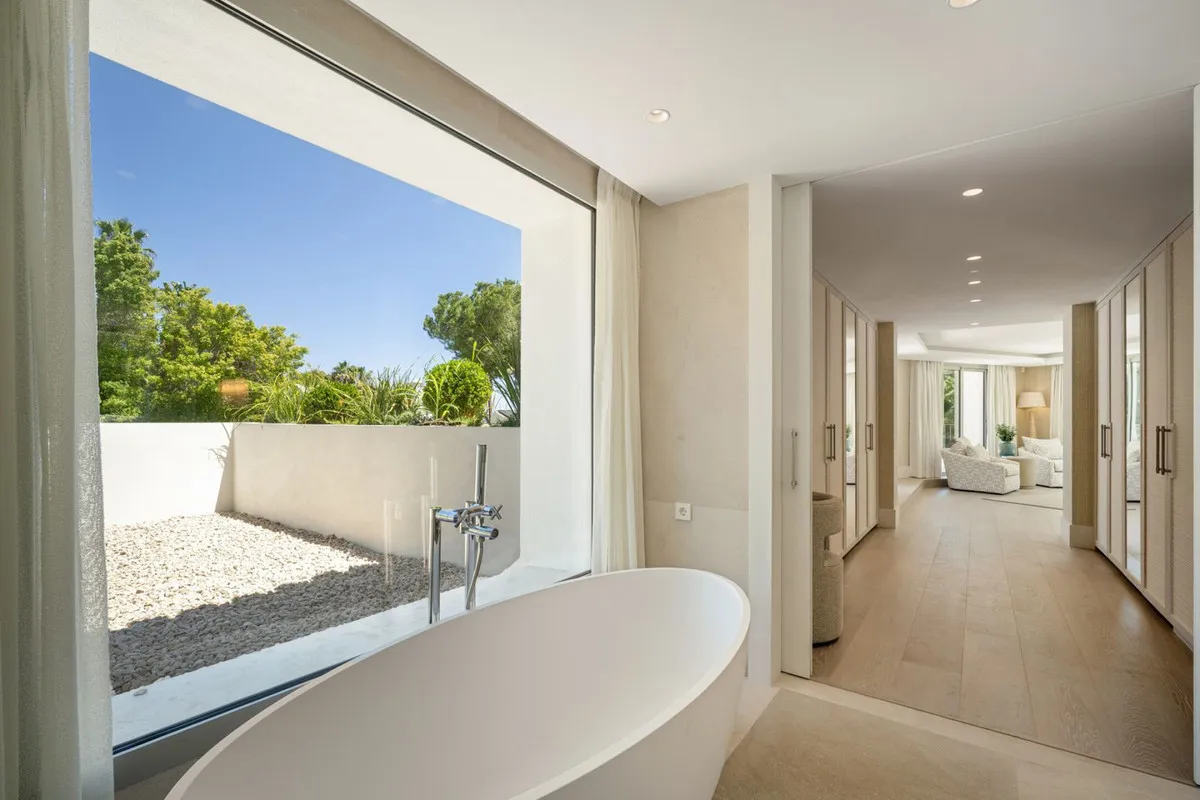 5fcd2201-9912-4ab0-a857-dad0edb52c14