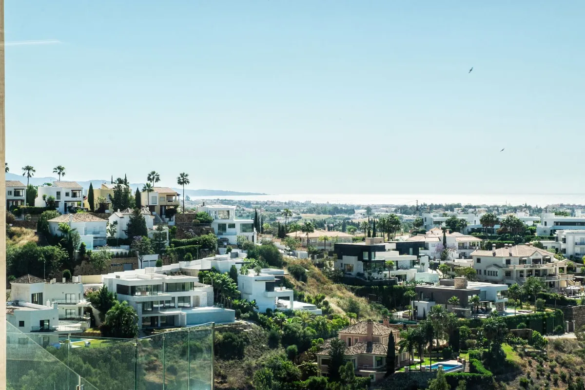 08fc856d-41c6-433f-9531-356674979521