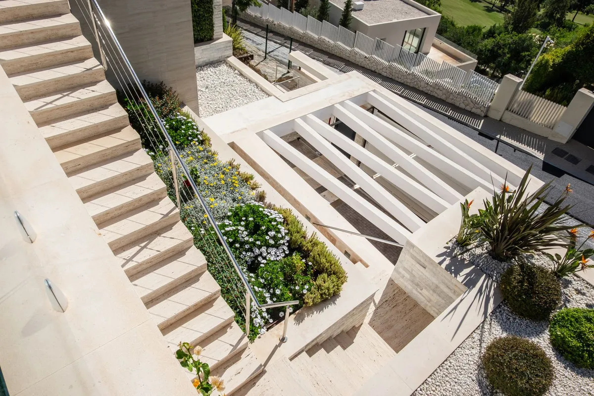 5dc854f0-f55f-4df2-a559-0985e63f6620