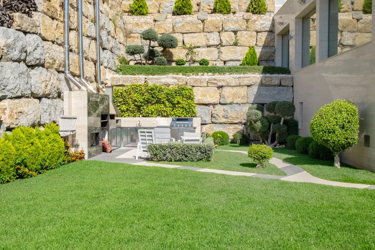 a8b38d29-fc7b-4456-8916-a736fac3be5a