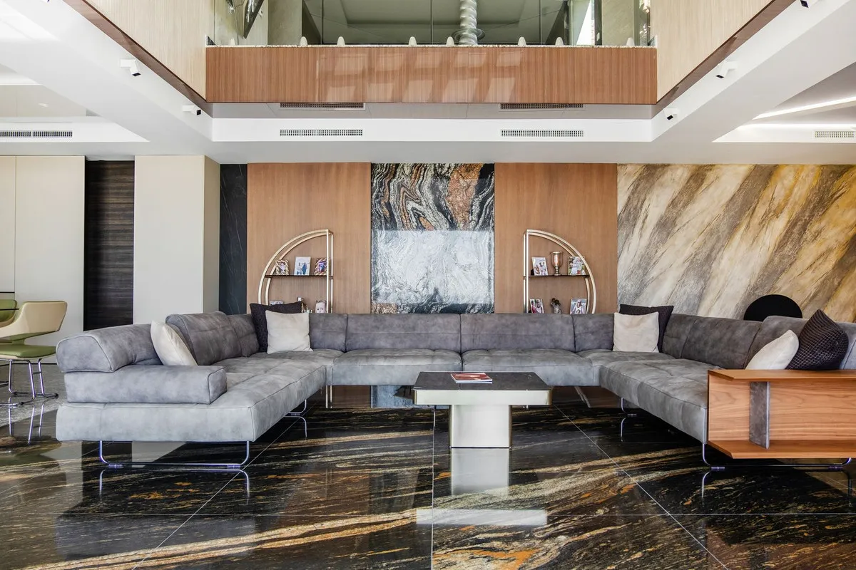 e7974aef-f889-45d6-b9be-b3877c33404e