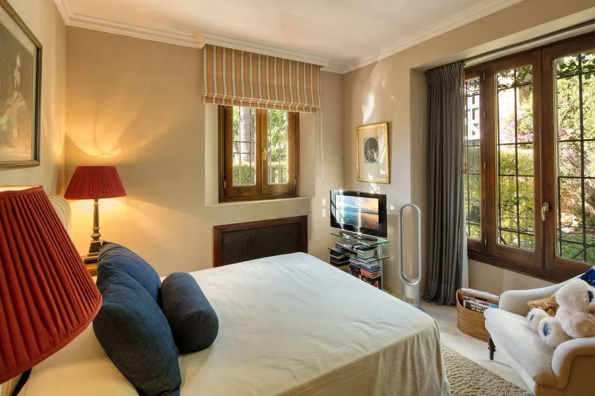 3eb80d87-34dc-4625-abe7-edeac9f4f740