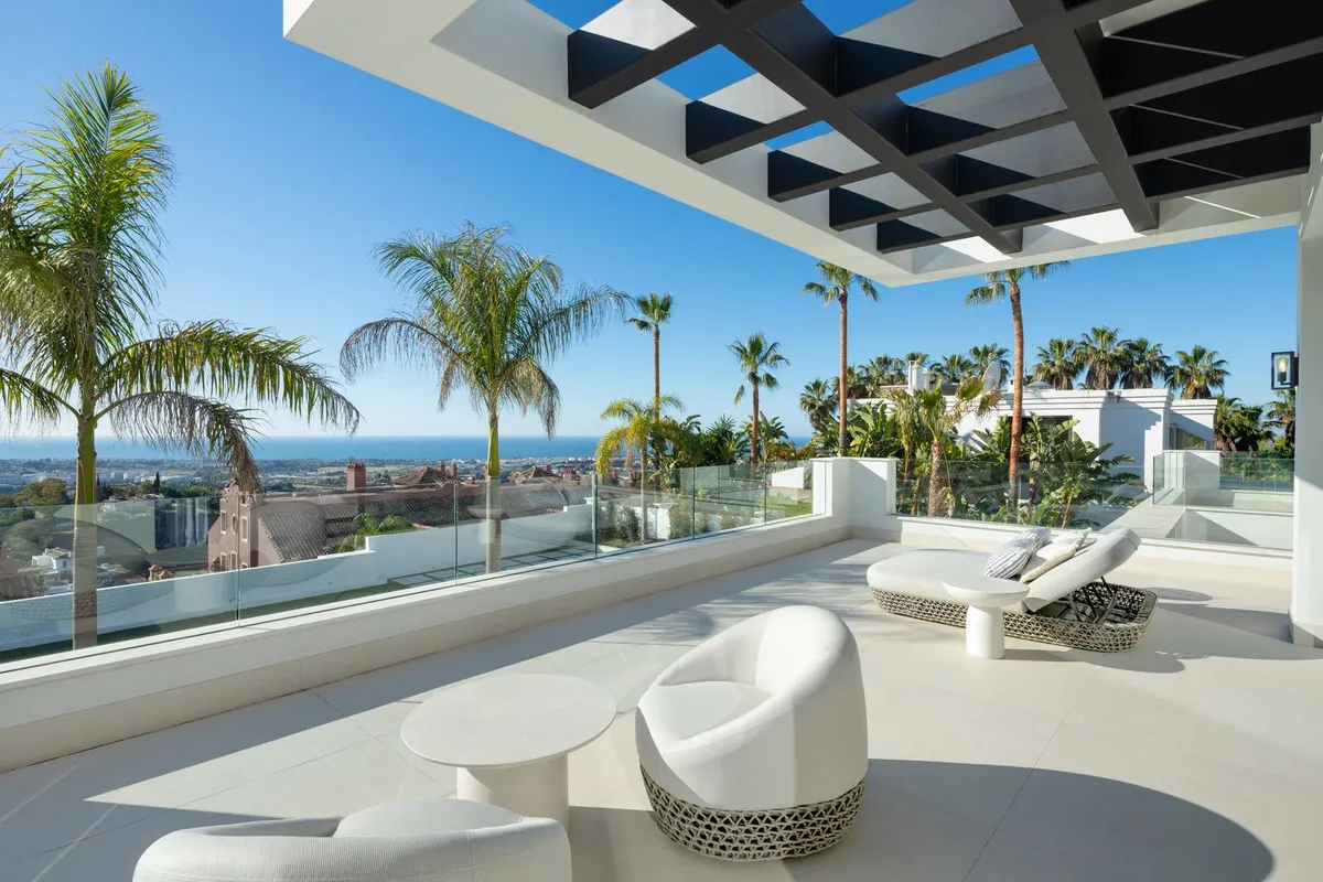 4be854aa-5cd2-40fc-89f7-f765ca7c6f8f