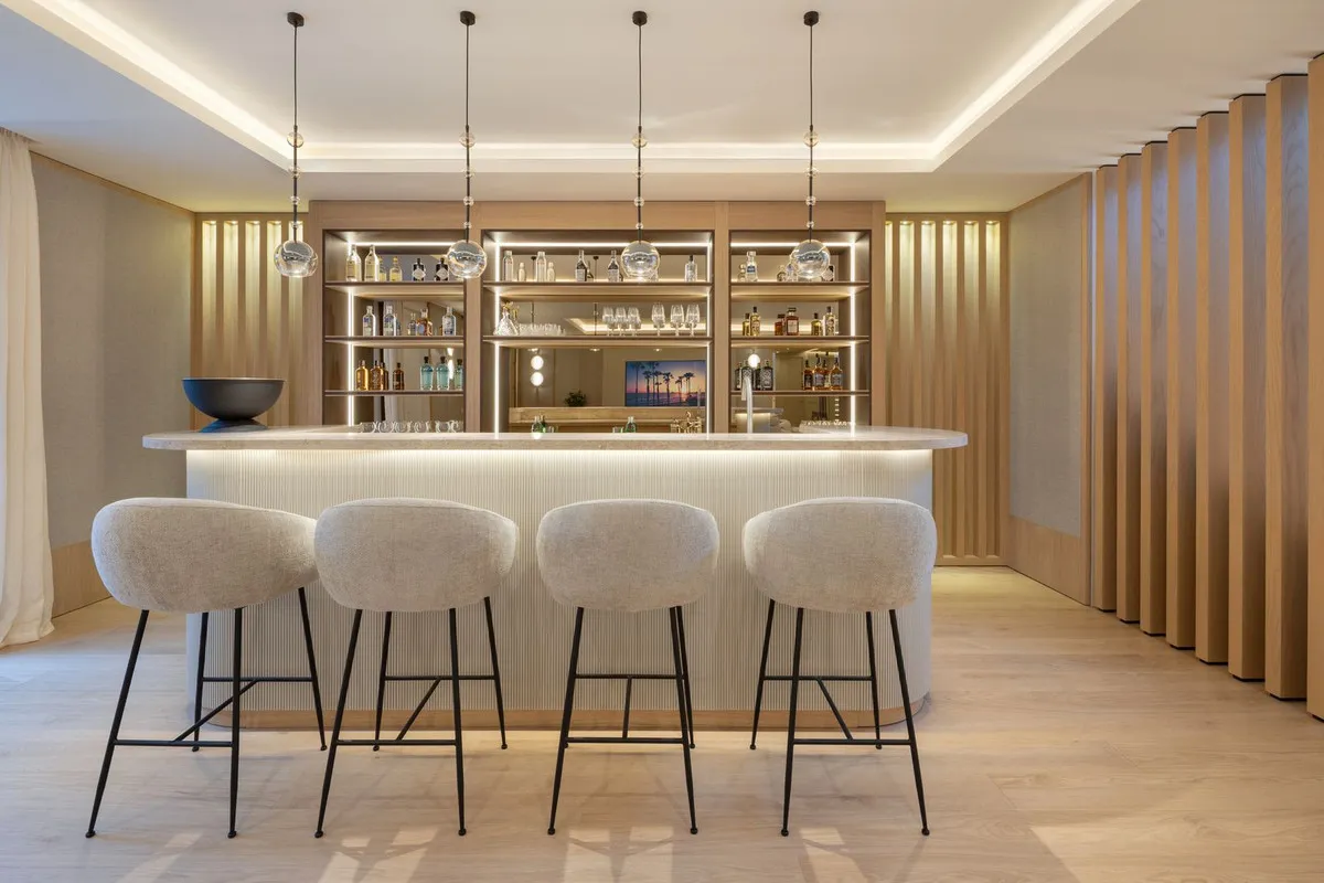 6f9d1cc4-4042-4ad2-9d30-73d1eec4686c