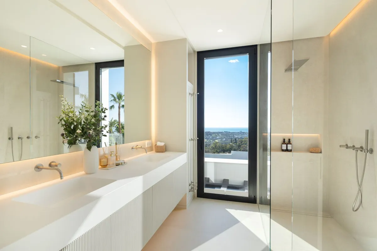 a1ac8f27-8056-404b-a541-55d731b37214