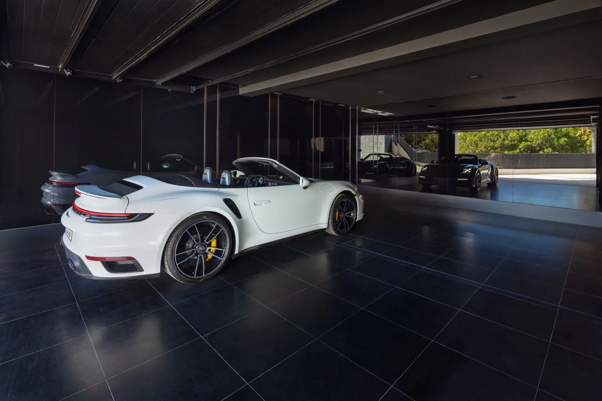 008aef4f-9f23-49cf-9caa-d95ceb0ac167