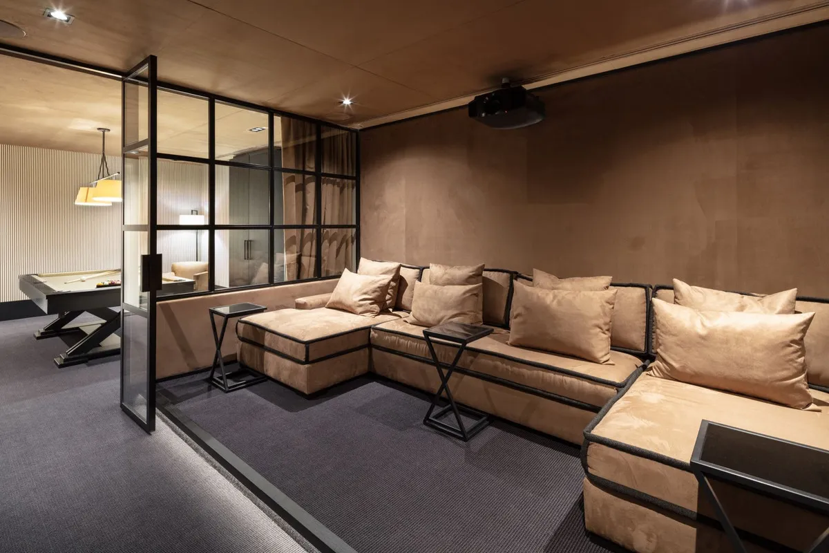 43cc06eb-d481-4307-be5d-66b819c181bf