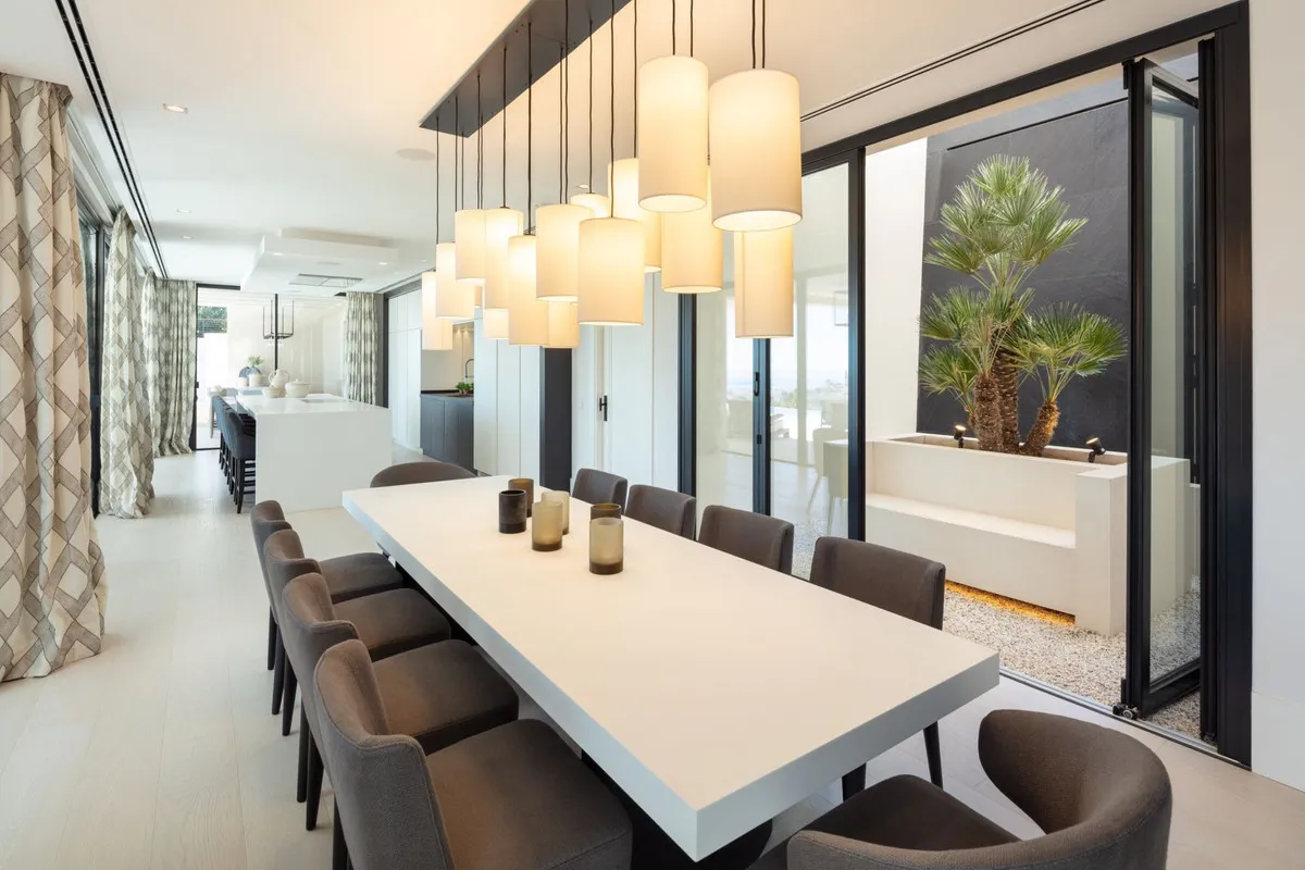 e9cba192-0131-4e75-a731-e47b09ea07fc