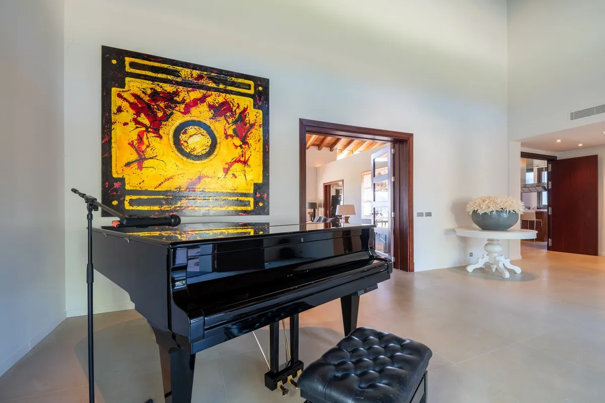 8b368b49-06f2-4338-a0b4-f42493dabb83