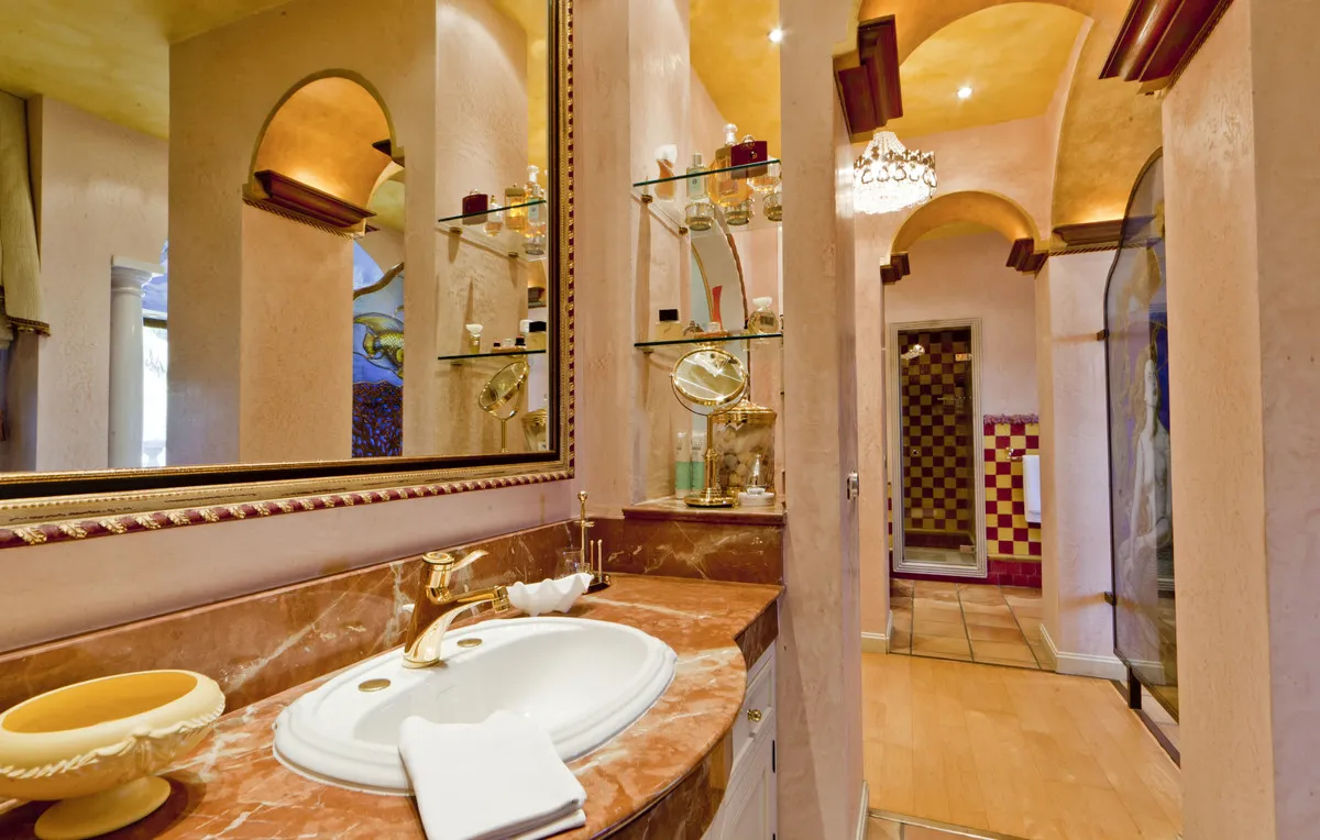 67e658b0-98b4-41eb-85e6-898d3357d8ce