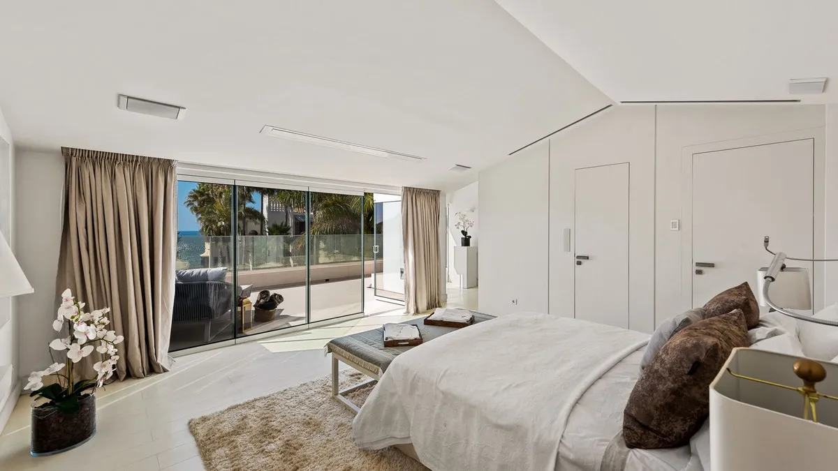 01d3a5c0-4a1e-4dcb-9fb9-6a049f50f967