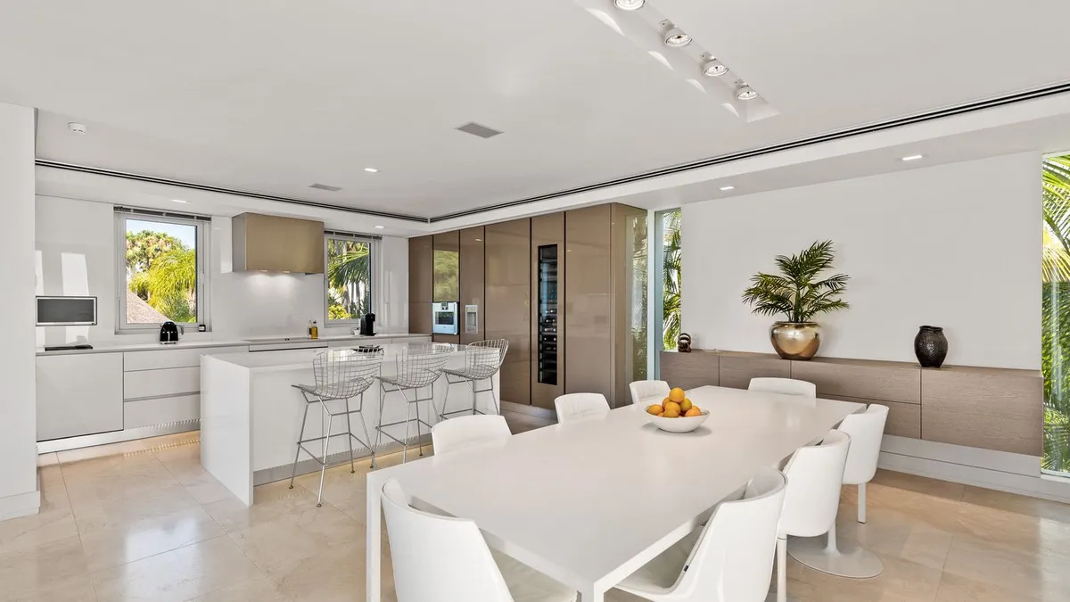 8623d493-19b7-4a39-87f0-7e2785b23baa