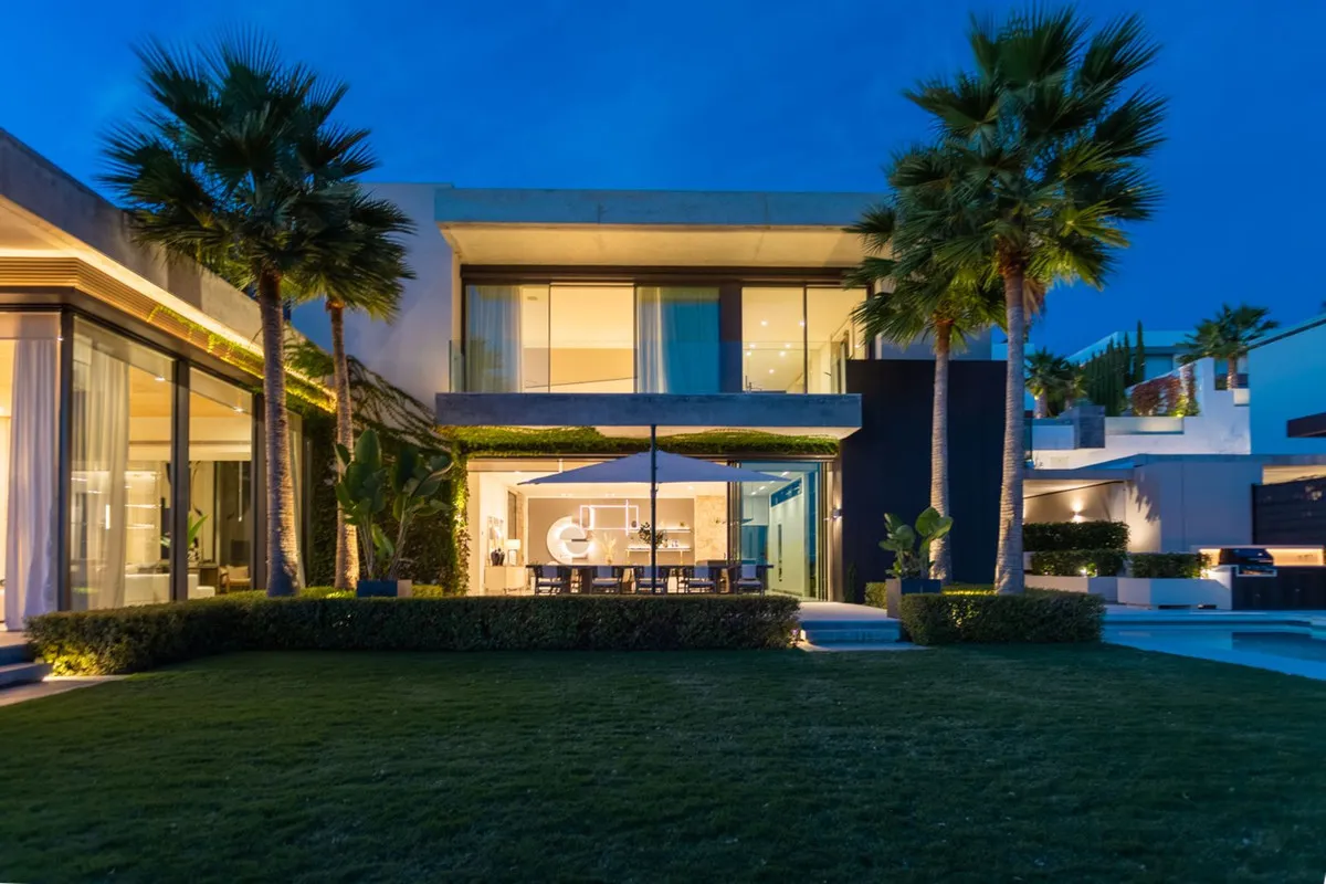 026167da-2c8a-4b16-a7b2-2538637bf153