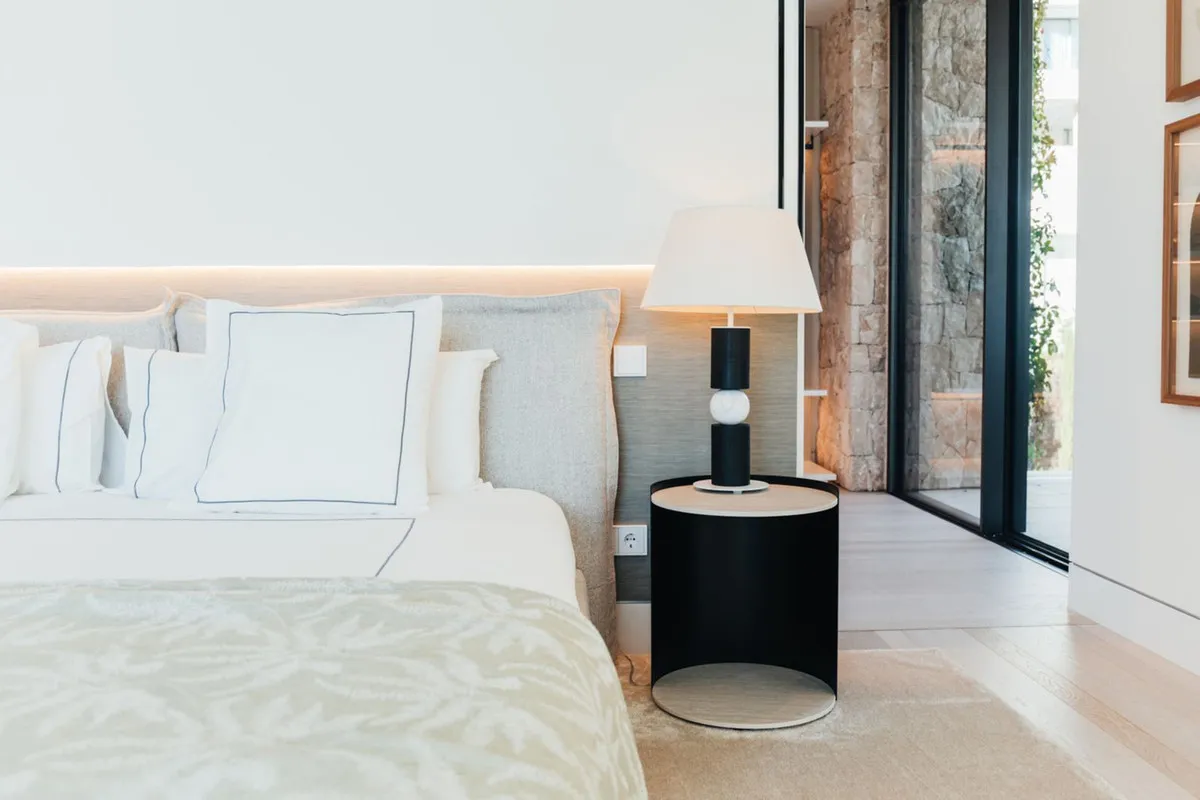 15d0773b-9b2d-4042-a18f-4f41f4b8f362