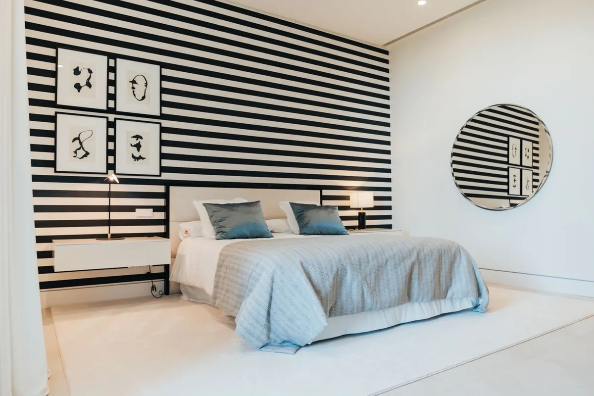 2a347055-c73b-4ea4-84e2-b1ac73f36343