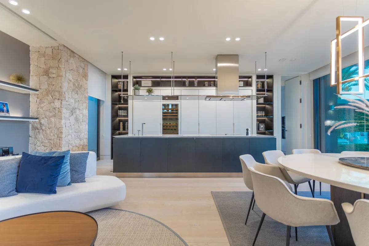 2b3f5c4d-feb9-4bc6-b1d1-86a76d321b8b