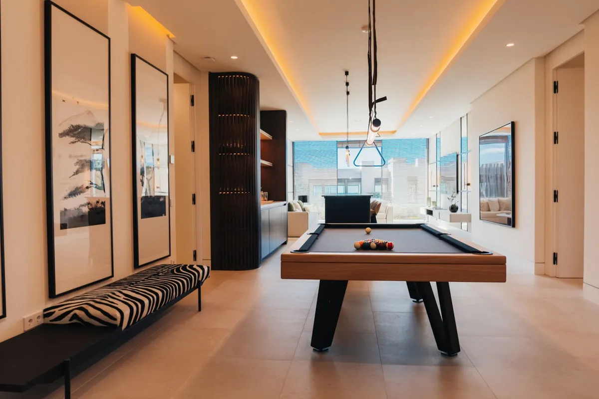 64e24c10-378c-4913-8817-1f1909a1722d