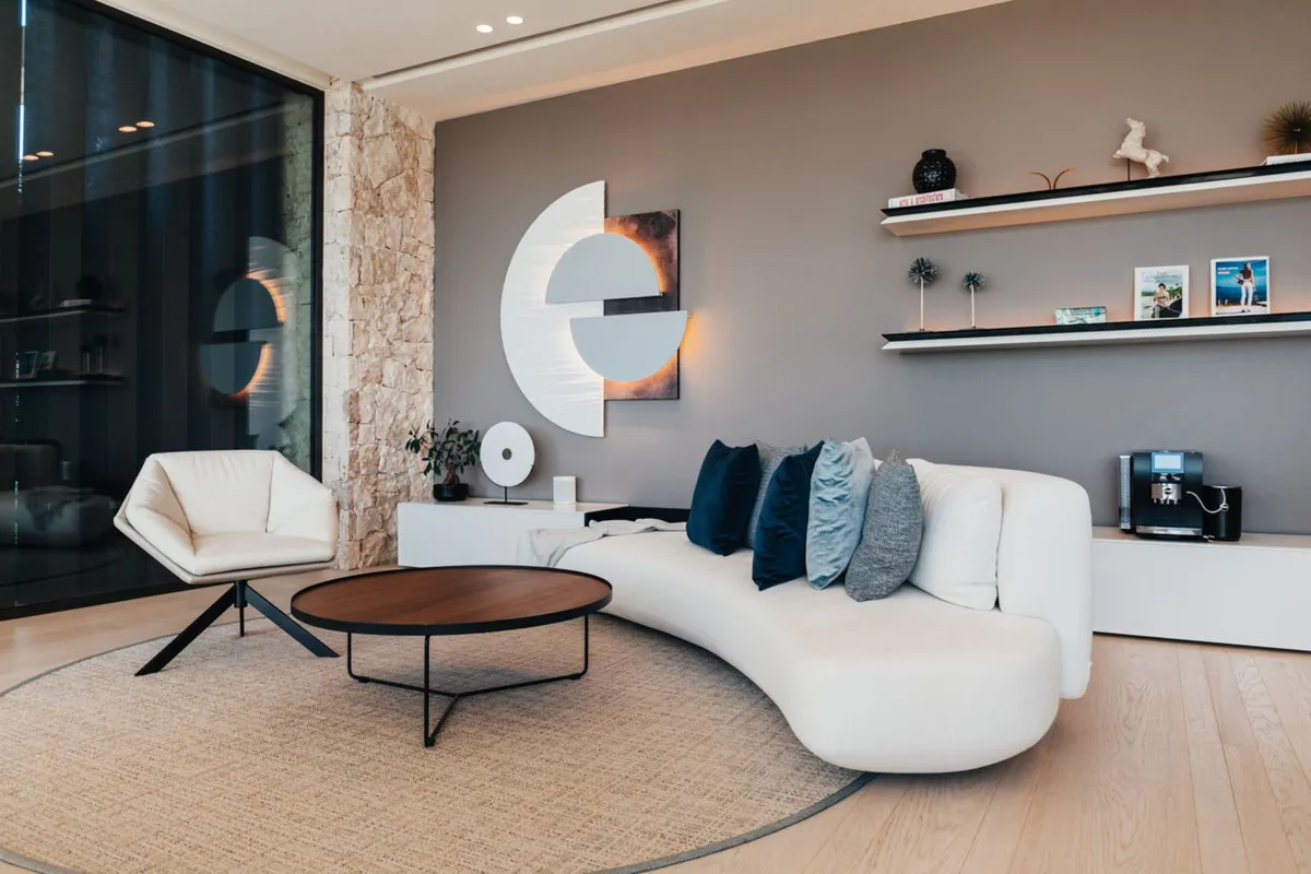 80d8c2a1-b937-4805-a374-99ac317123e9