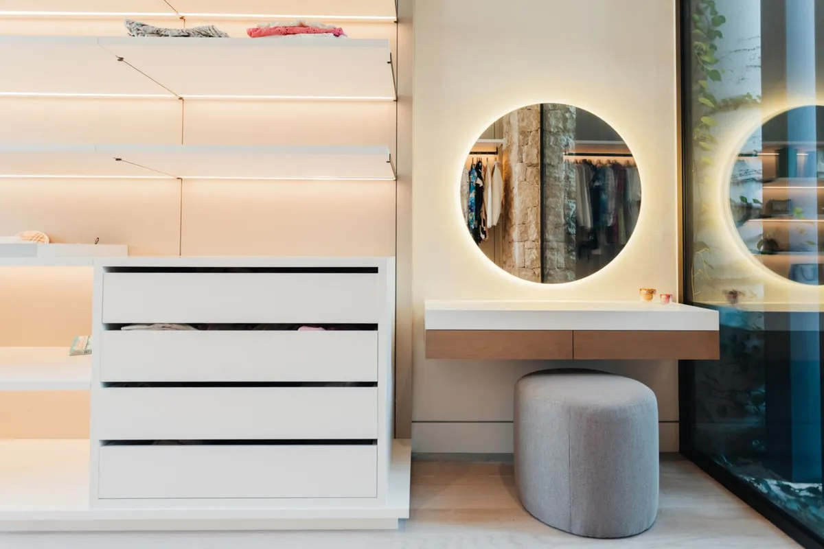 912f4bd5-d68d-4971-a893-6a4adb506245