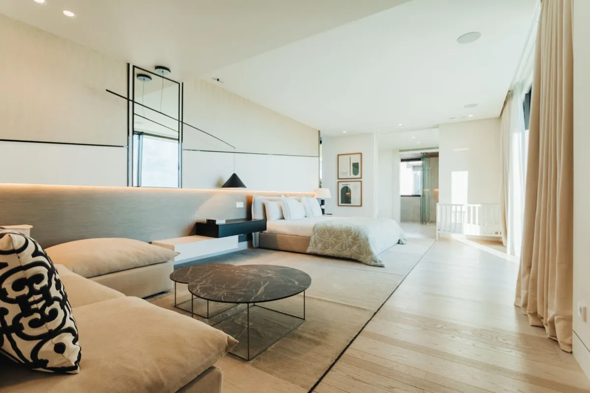 febe9d2a-680b-4649-87da-652209176276