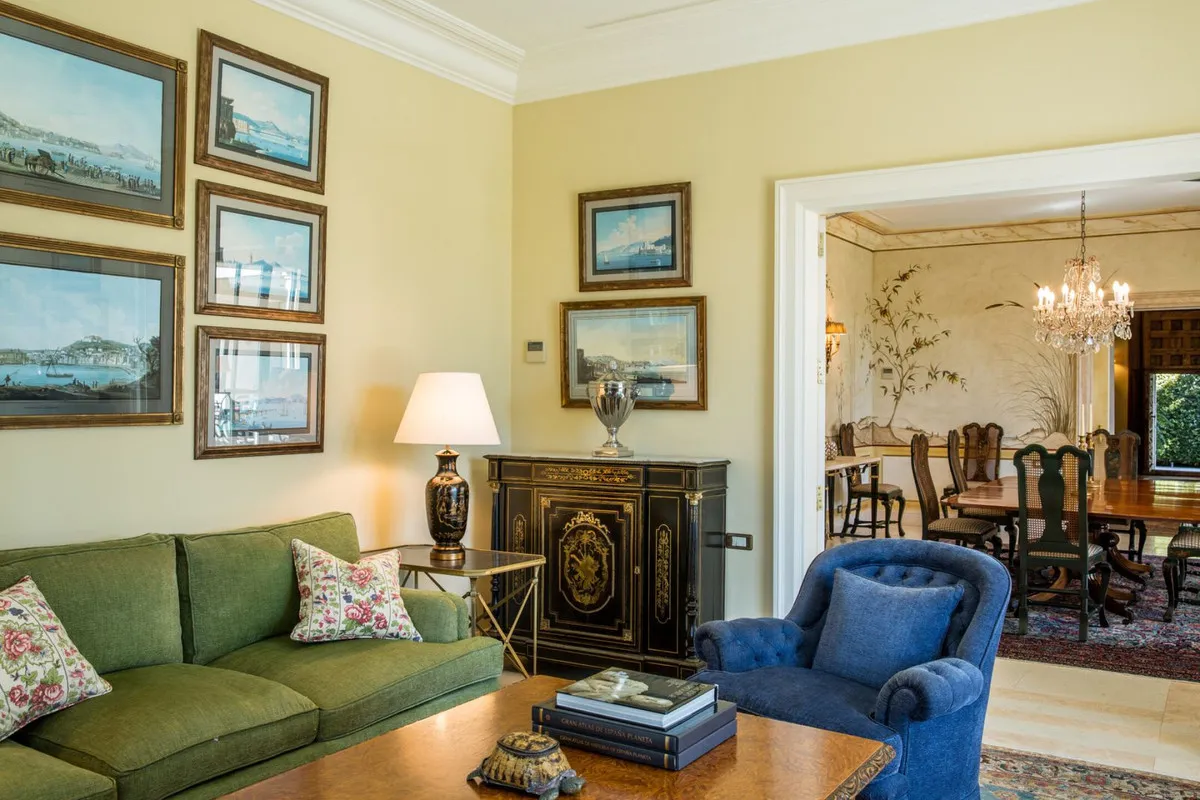 4cee2f4d-17f7-4551-8362-fff8df3e2296