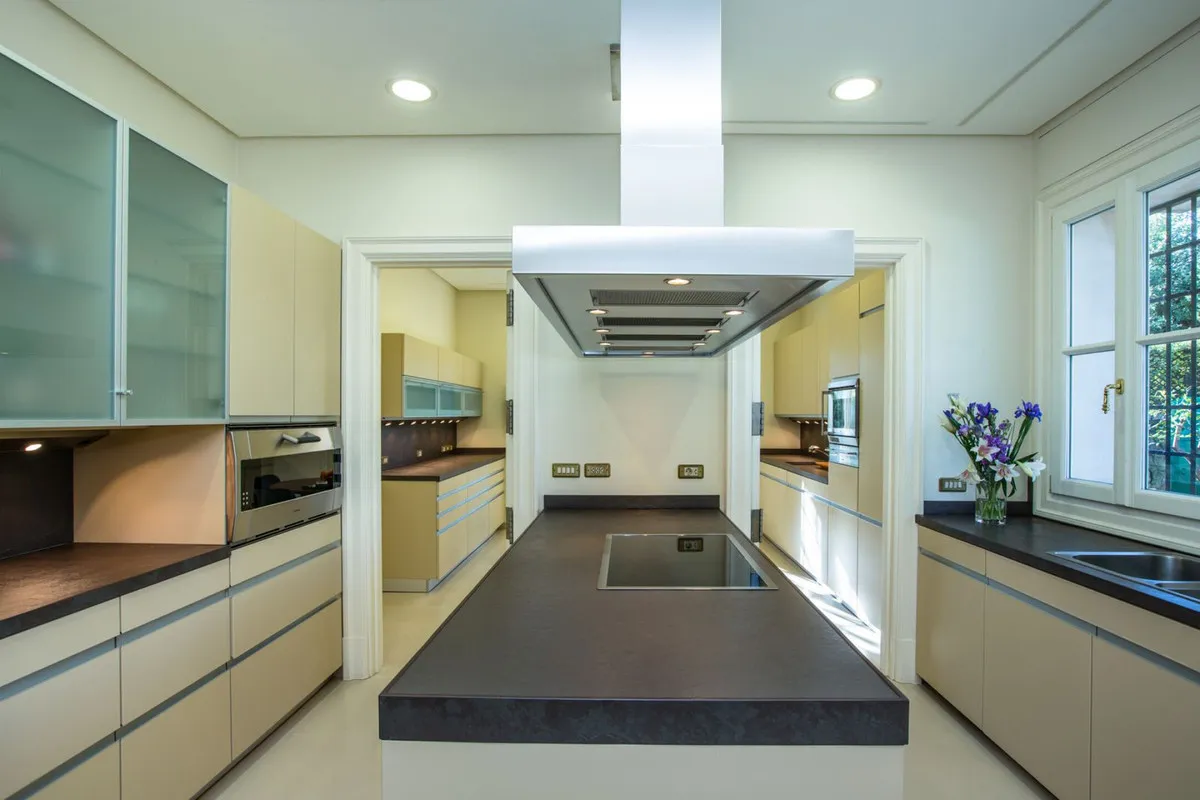 6c95b943-8dab-4782-b023-b84d592e1c4d