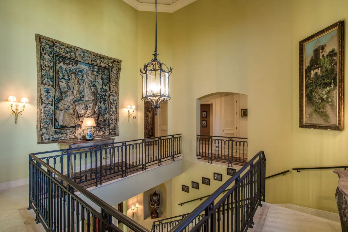 c8111b90-9e78-4d74-921c-2de9d7a8edd4