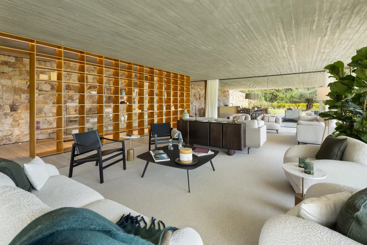 22983660-ab3d-47ef-868f-e074ac23d669