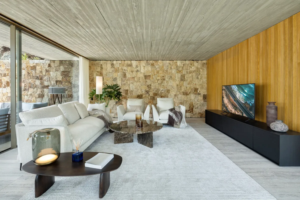 4cf3fdec-5558-4e3c-abc8-3ae994108dd3