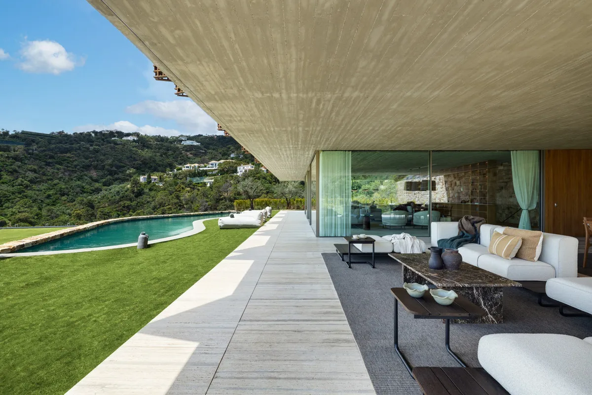 5e451223-6ce8-4376-b682-f452fc38120c