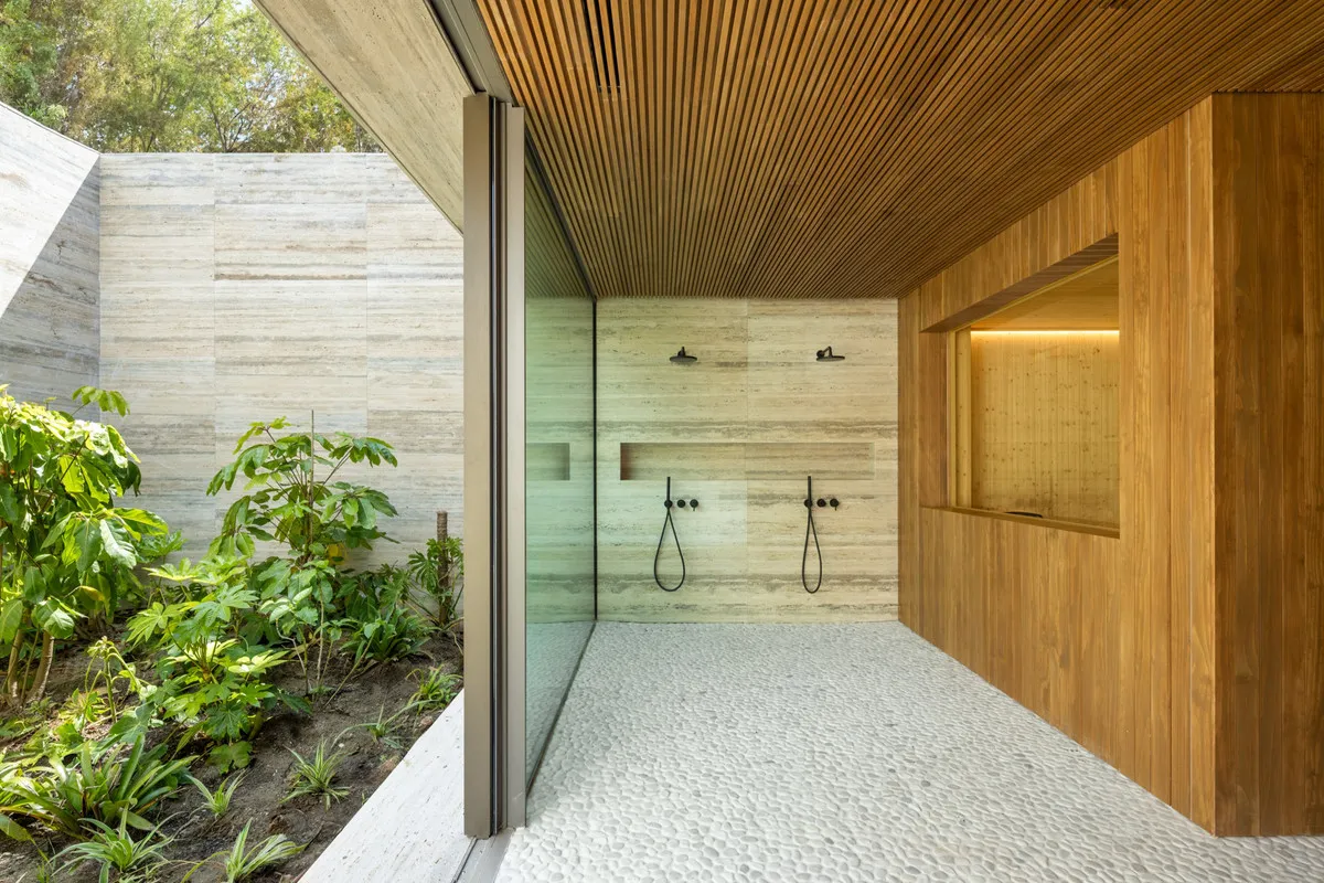 792b94bc-467d-4d69-99e3-6cd931f1022b