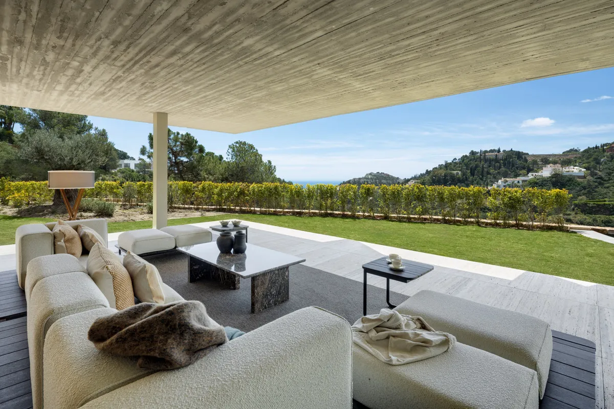 8e0646bc-5bbb-4ad5-bd11-793d63efab4e